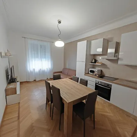 Διαμέρισμα La Casa Di Gi&vi Σαν Ρέμο
