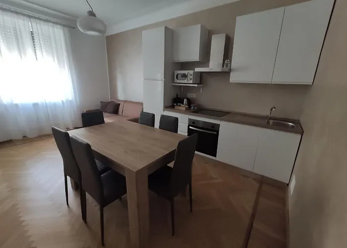 La Casa Di Gi&vi 아파트 산레모